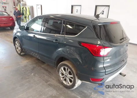 2019 Ford Escape Se from USA, damaged, VIN 1FMCU9GD2KUB24888